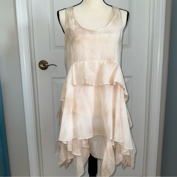 Young Fabulous & Broke Tie Dye Sleeveless handkerchief Tier hem dress size M - Picture 12 of 12